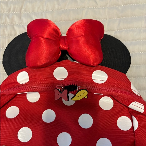 Official Disney Minnie Mouse backpack - Picture 6 of 13